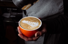 Spoznajte latte art: Umenie z mlieka a kávy