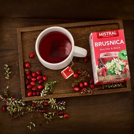 Čaj Brusnica malina a baza čierna 40 g